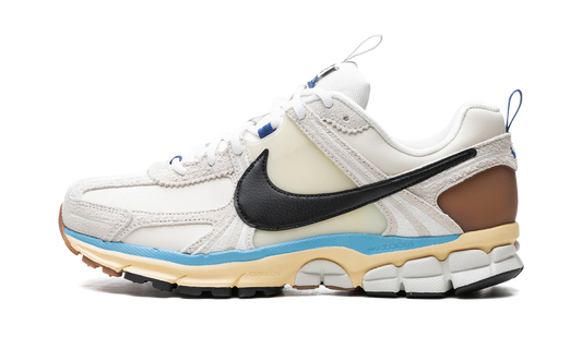 Nike Zoom Vomero 5 Designed By Japan (W) Size 11.5W/10M