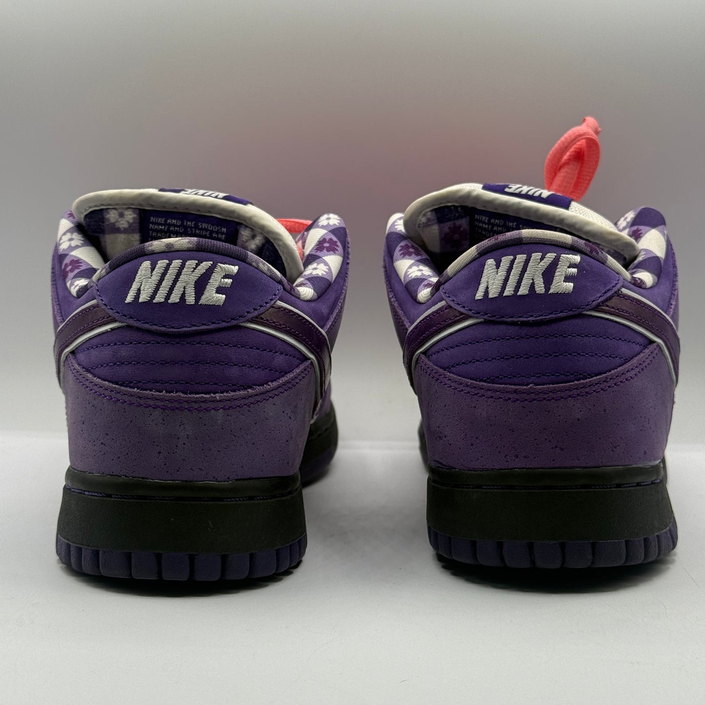 (USED) Nike SB Dunk Low Purple Lobster Size 9
