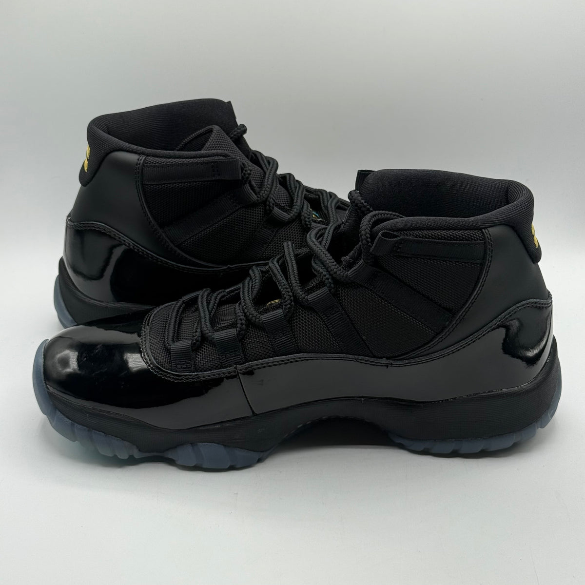 (USED) Jordan 11 Gamma Size 10