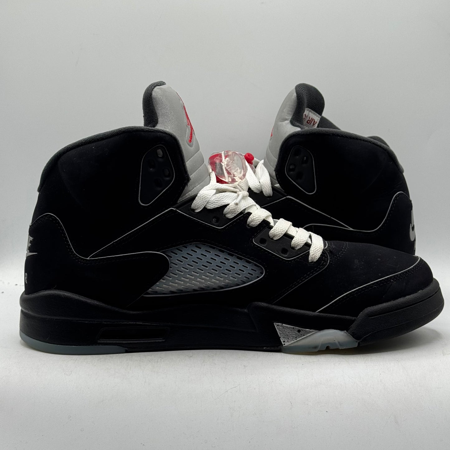 (USED) Jordan 5 Black Metallic Reimagined Size 11