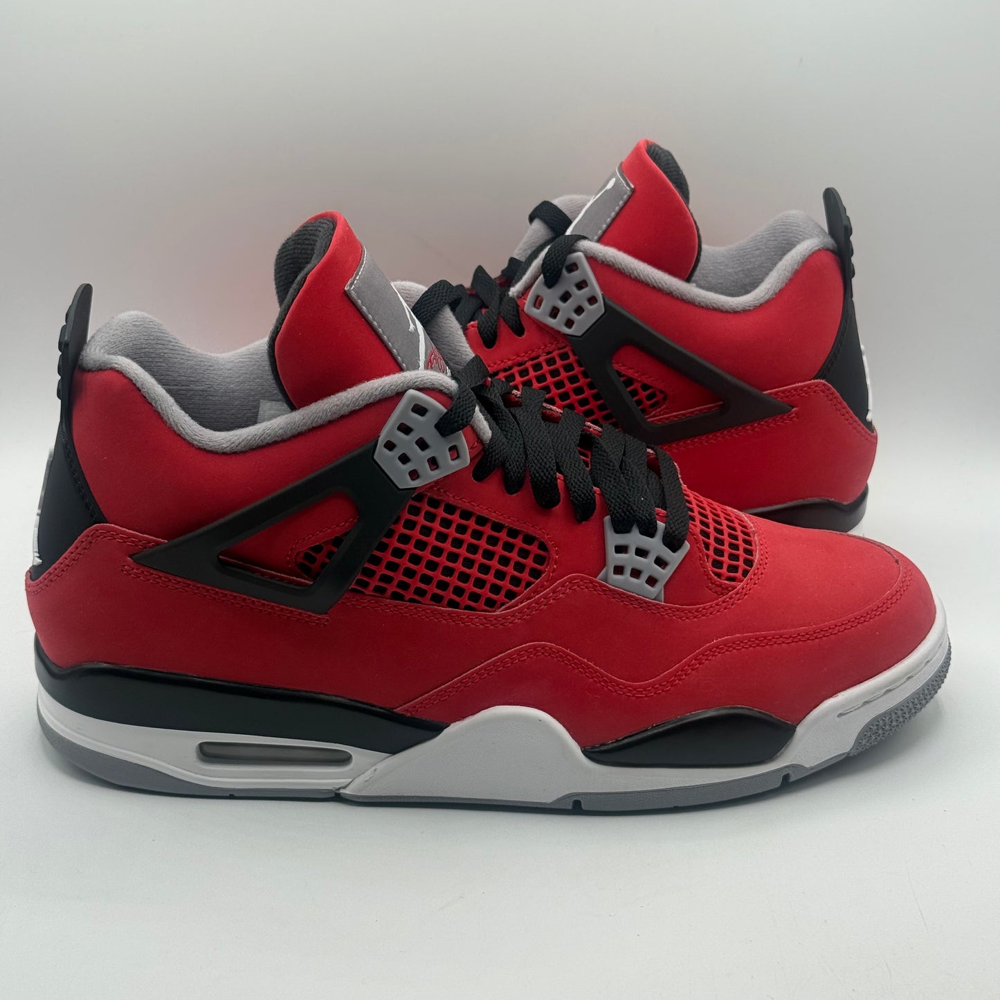 (USED) Jordan 4 Toro Bravo Size 11