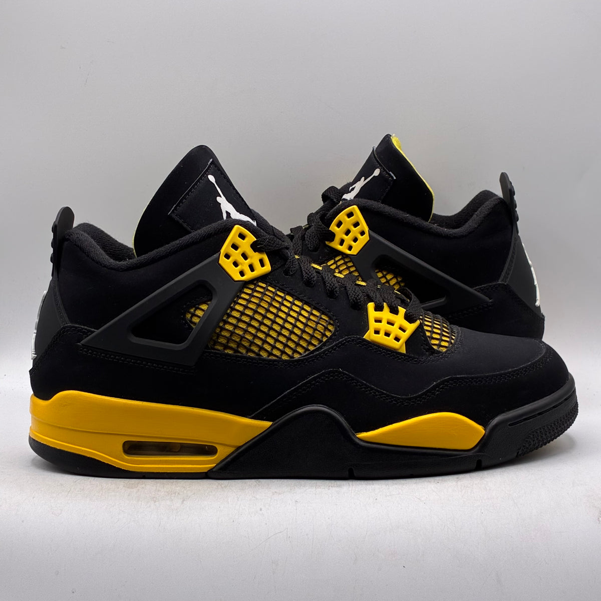 (USED REP BOX) Jordan 4 Thunder (2023) Size 10.5