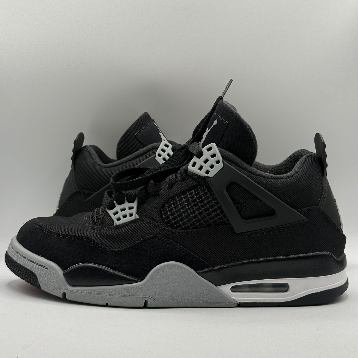 (USED) Jordan 4 Black Canvas Size 10