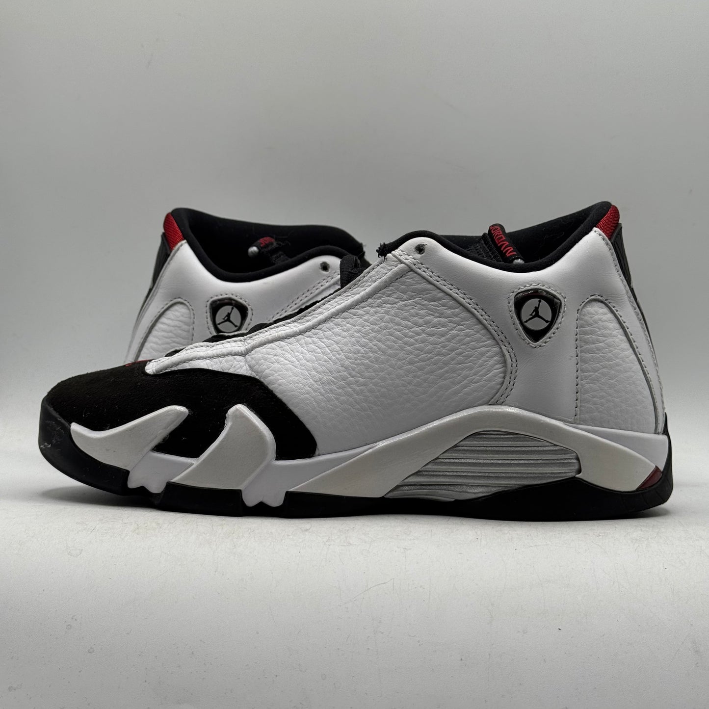 (Used) Jordan 14 Black Toe Size 6.5Y