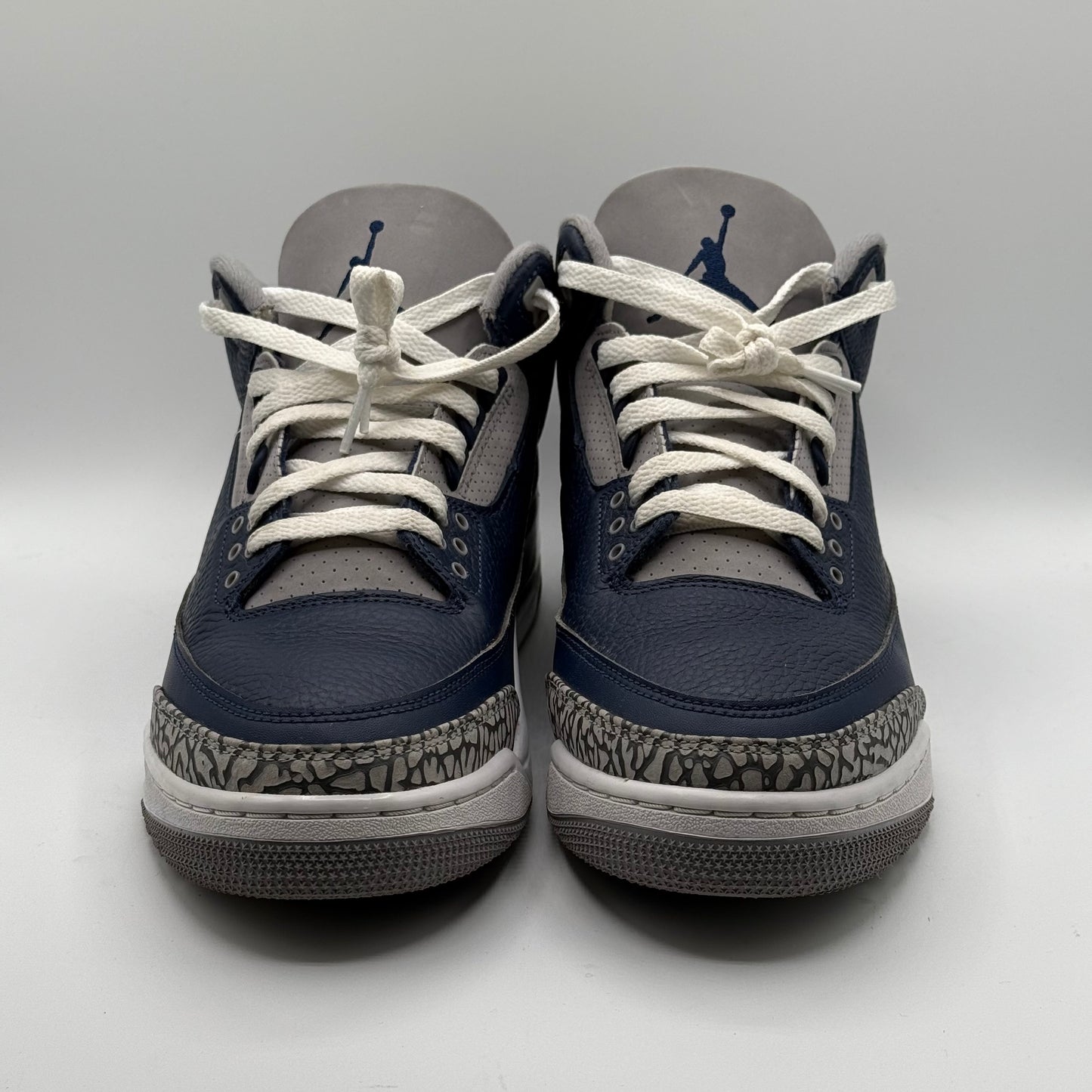 (Used Damaged Box) Jordan 3 Georgetown Size 10