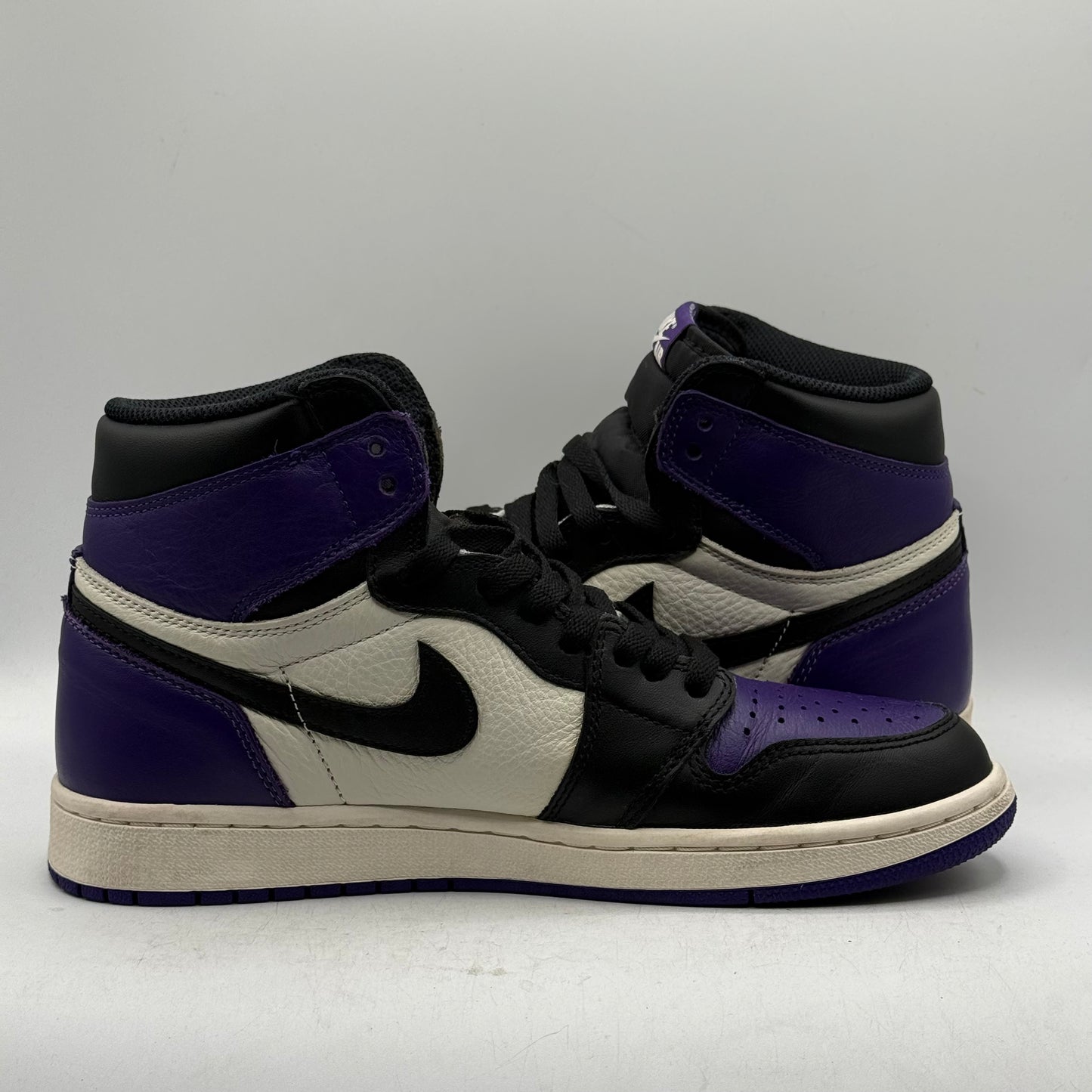 (Used) Jordan 1 High Court Purple Size 8.5