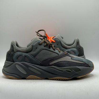 (Used) Adidas Yeezy 700 Teal Blue Size 10.5