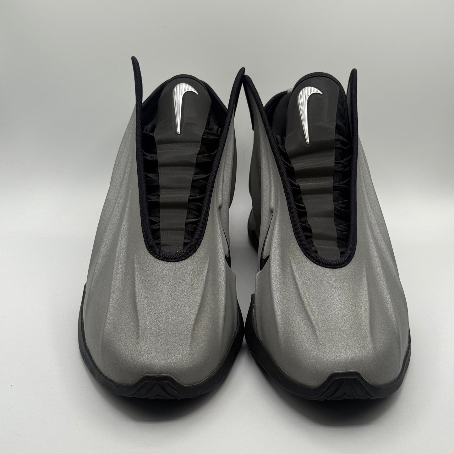 (USED) Nike GT Future Metallic Silver Size 12