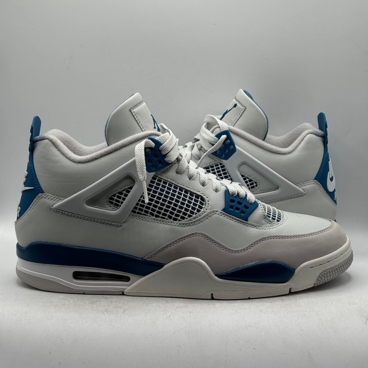 (USED) Jordan 4 Military Blue Size 13