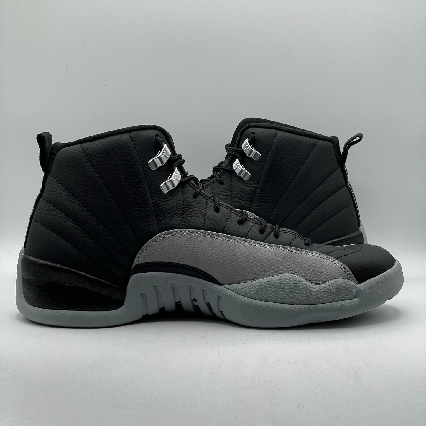 (USED) Jordan 12 Barons Size 11