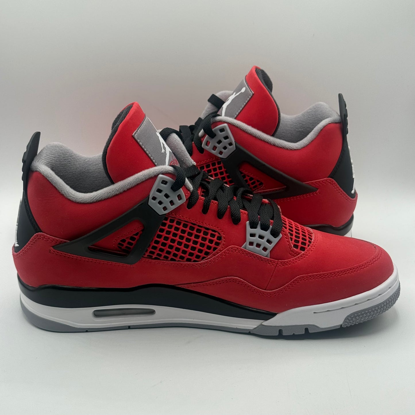 (USED) Jordan 4 Toro Bravo Size 11