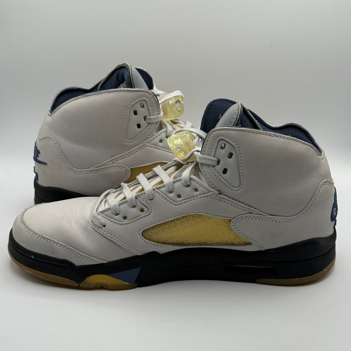 (USED, No Box) Jordan 5 A Ma Maniere Dawn Size 13.5W/12M