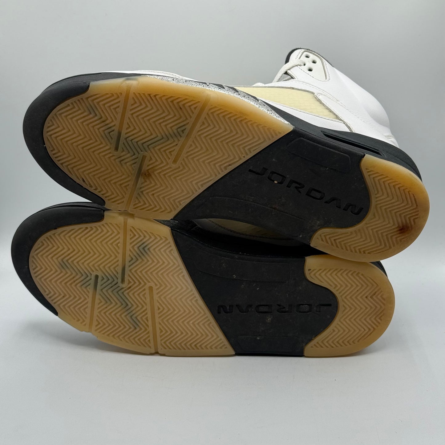 (USED NO BOX) Jordan 5 Reverse Metallic Size 12