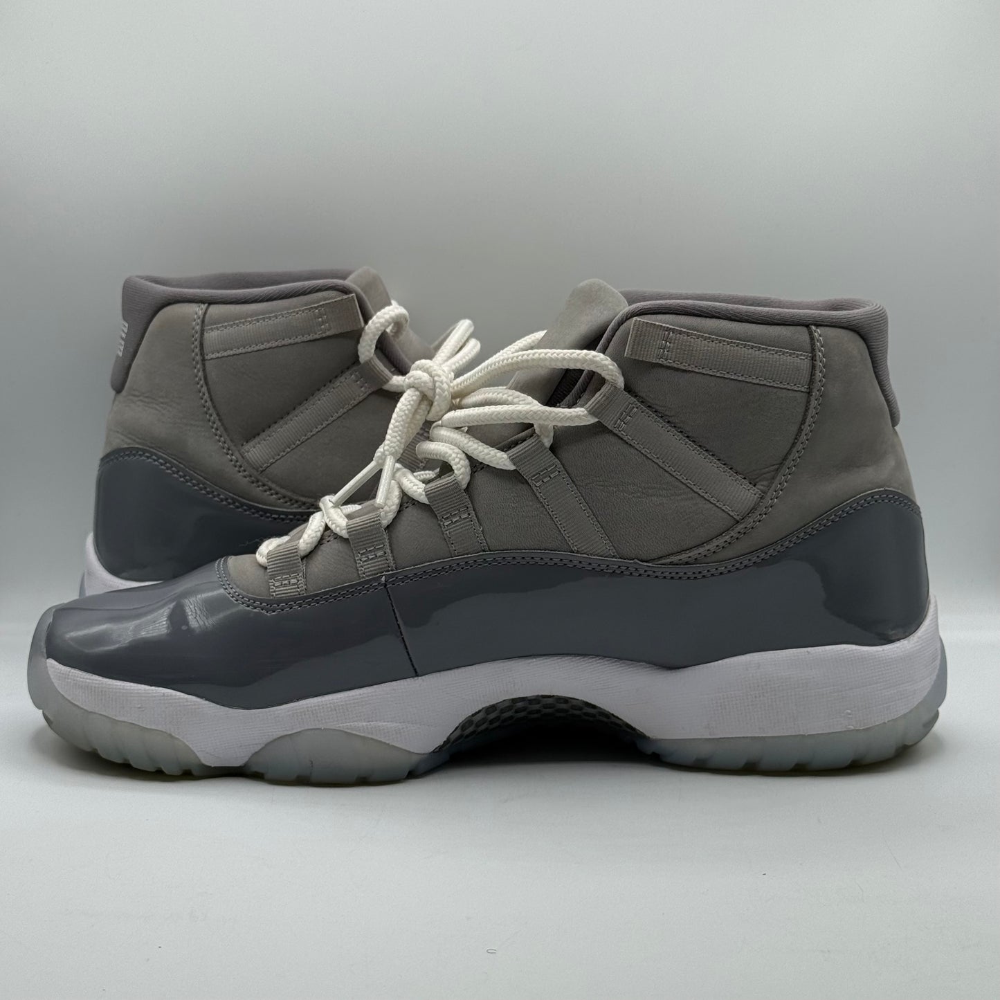 (USED) Jordan 11 High Cool Grey Size 12
