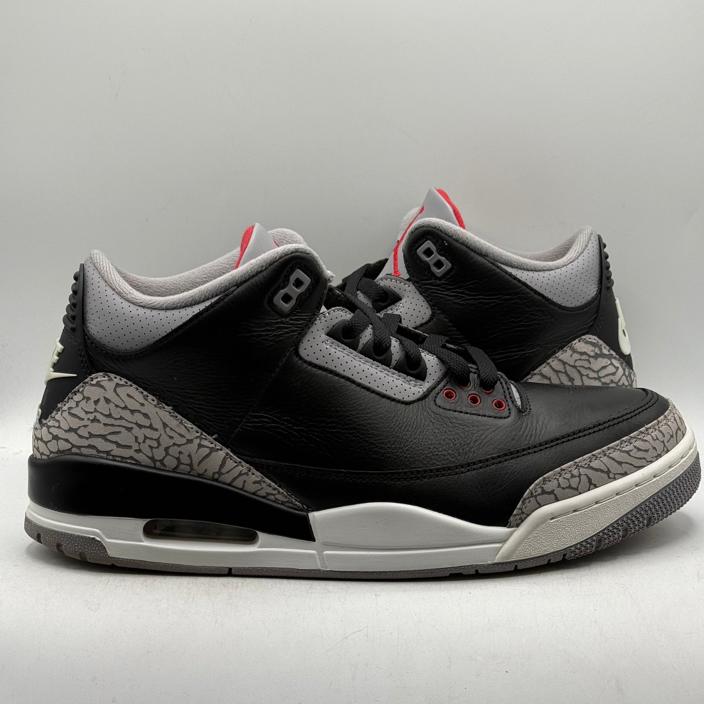 (Used) Jordan 3 Black Cement Size 12