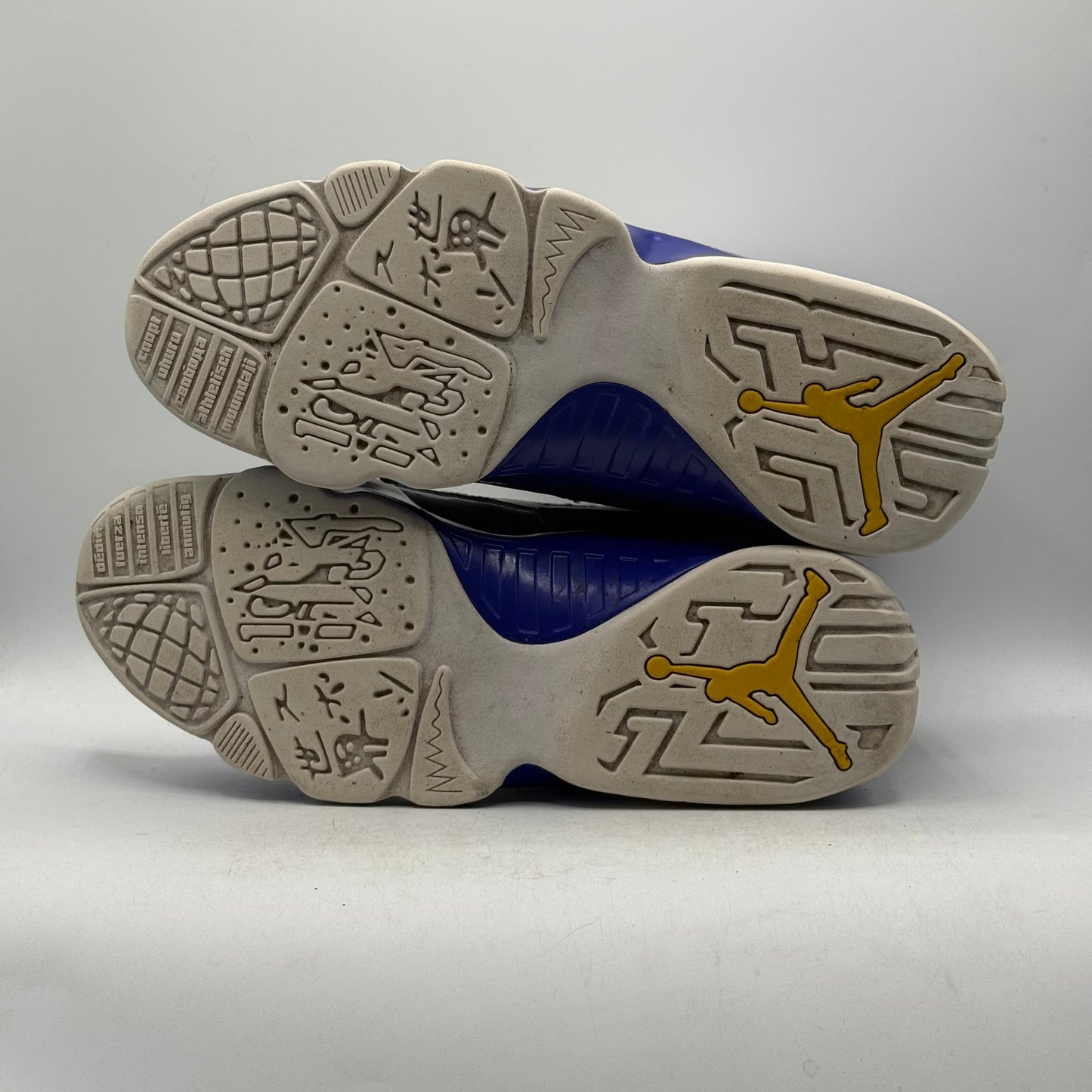 (Used No Box) Jordan 9 Kobe Bryant PE Size 10