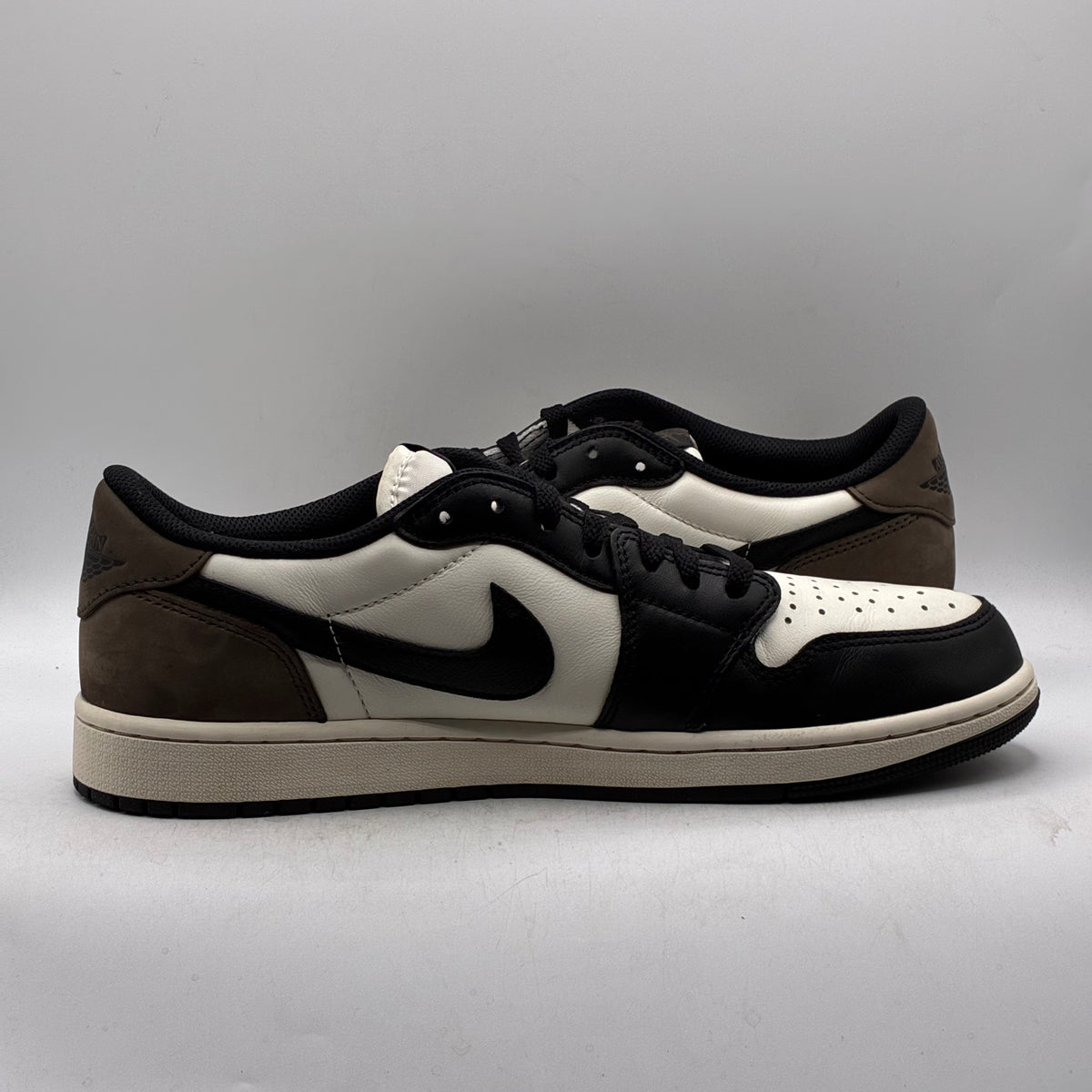 (USED) Jordan 1 Low OG Mocha Size 11