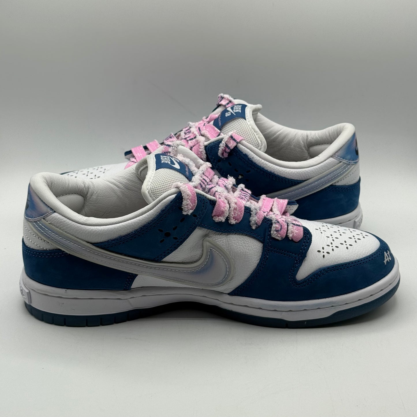 (USED) Nike SB Dunk Low Based X Raised Size 7.5