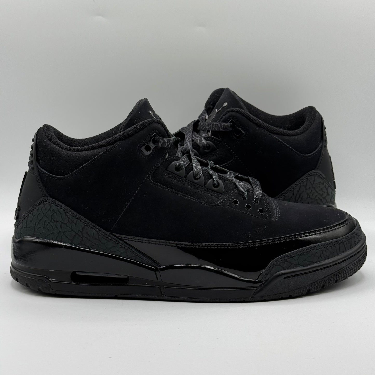 (Used) Jordan 3 Black Cat Size 11