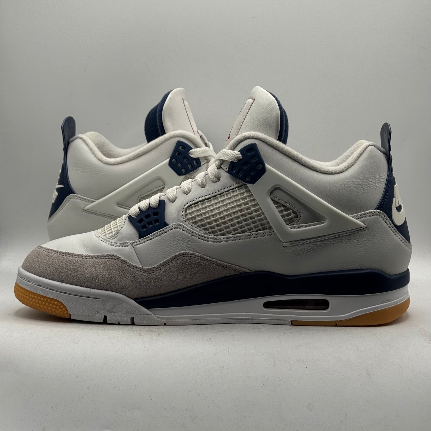 (USED) Jordan 4 SB Navy Size 13