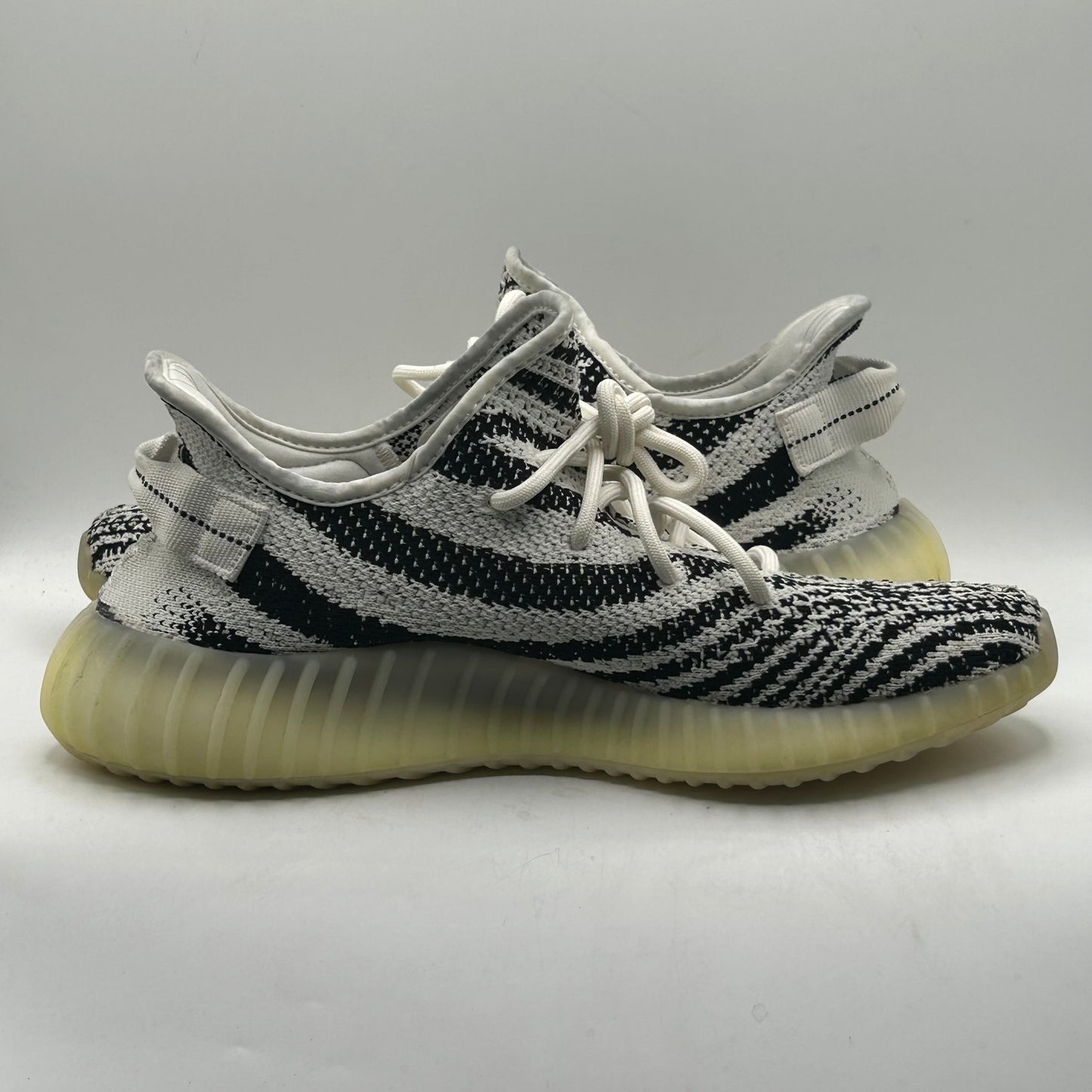 (Used) Yeezy 350 Zebra Size 10