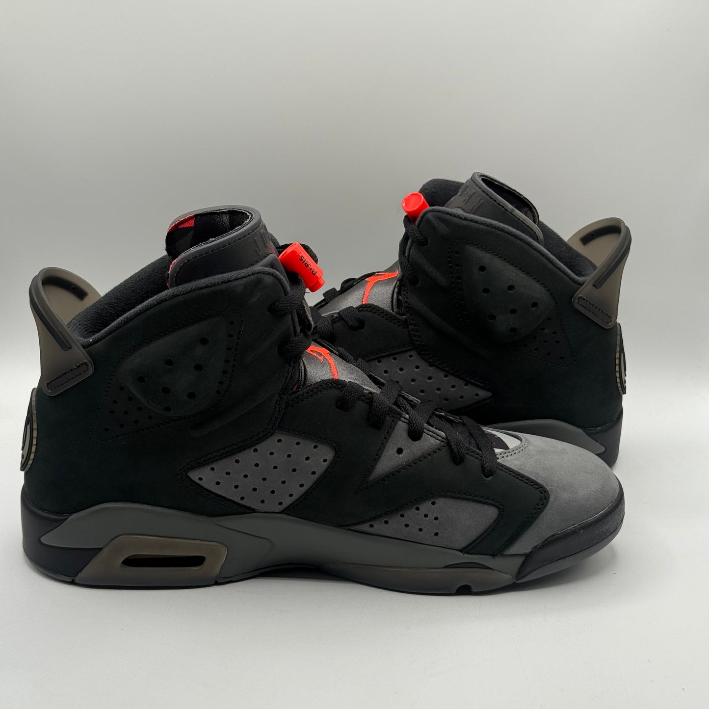 (USED) Jordan 6 PSG Size 10.5