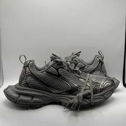 (Used) Balenciaga 3XL Distressed Grey/Black Sneaker Size 33