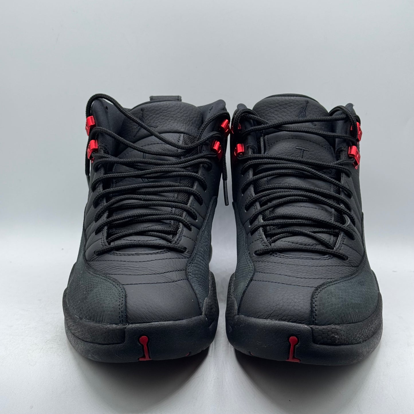 (USED) Jordan 12 Bloodline Size 10