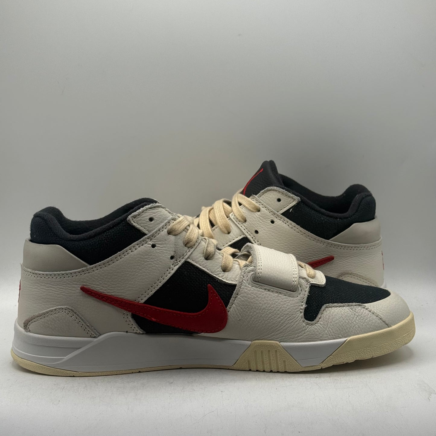(USED) Jordan Jumpman Jack Travis Scott University Red Size 12