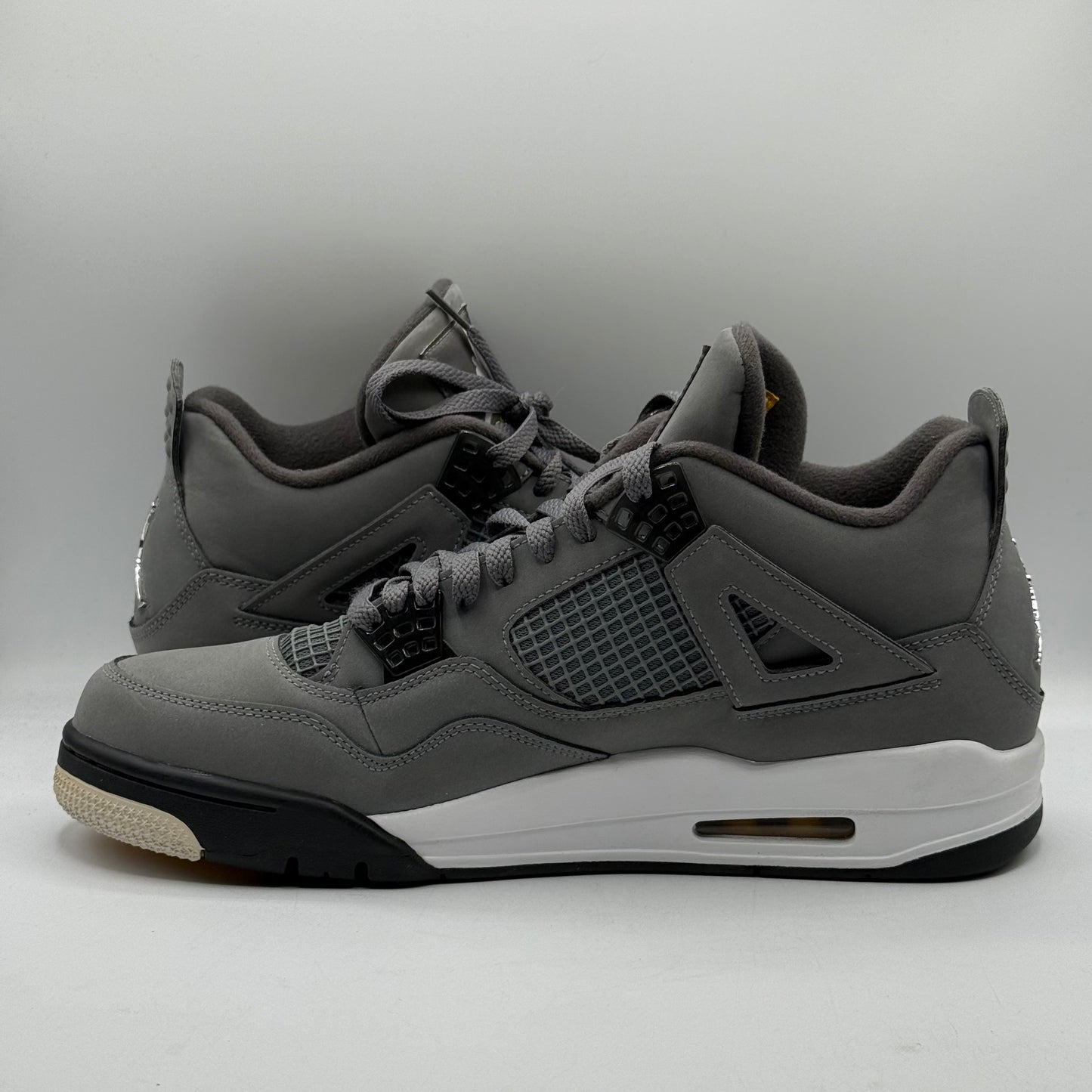 (USED) Jordan 4 Cool Grey Size 11.5