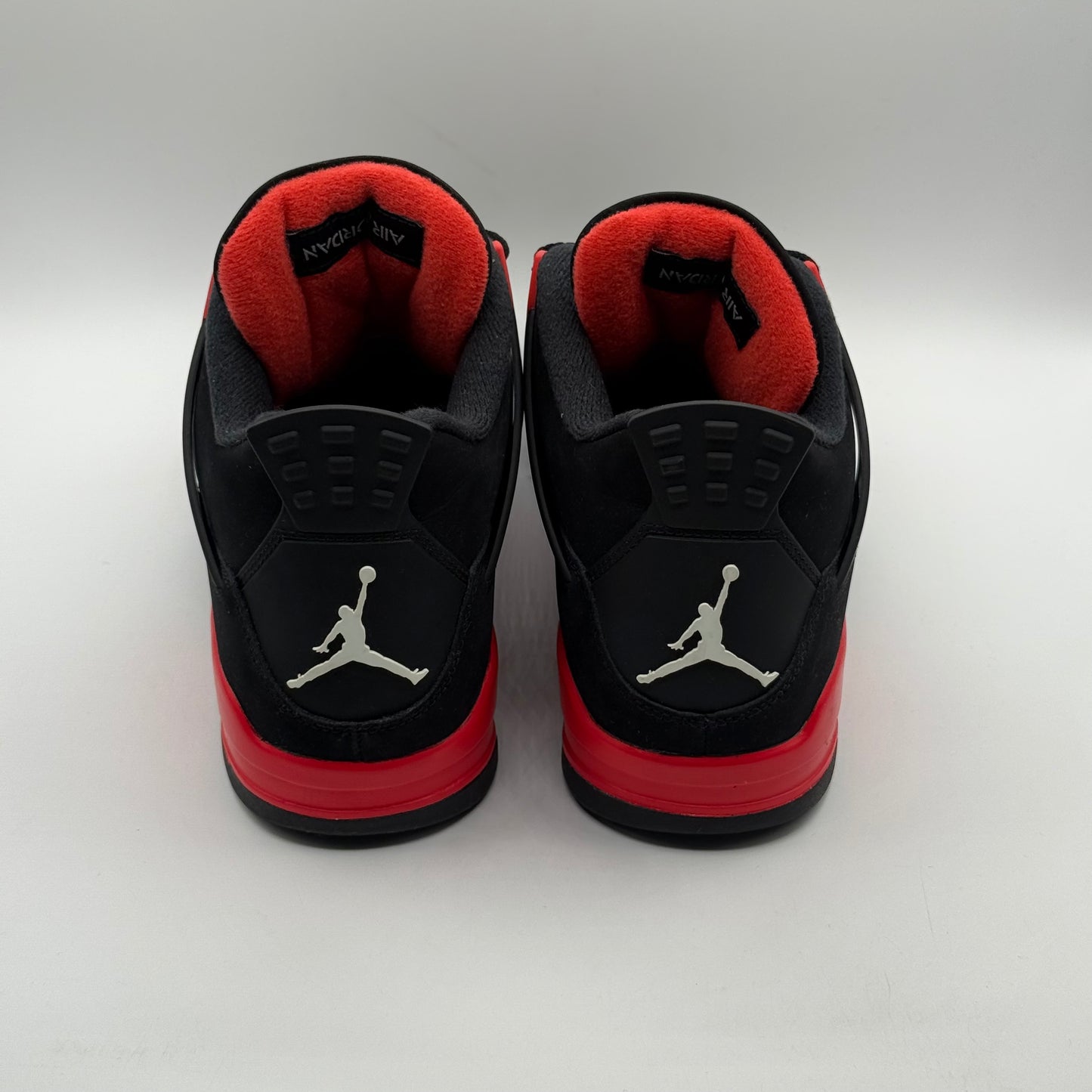 (USED) Jordan 4 Red Thunder Size 10