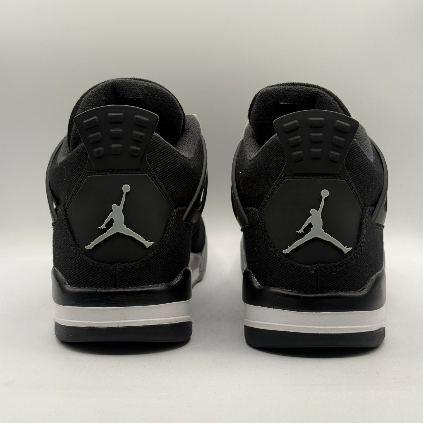 (USED) Jordan 4 Black Canvas Size 10