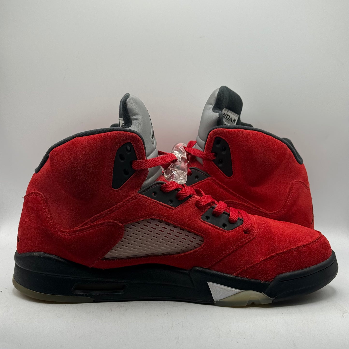 (Used No Box) Jordan 5 Raging Bull Size 13