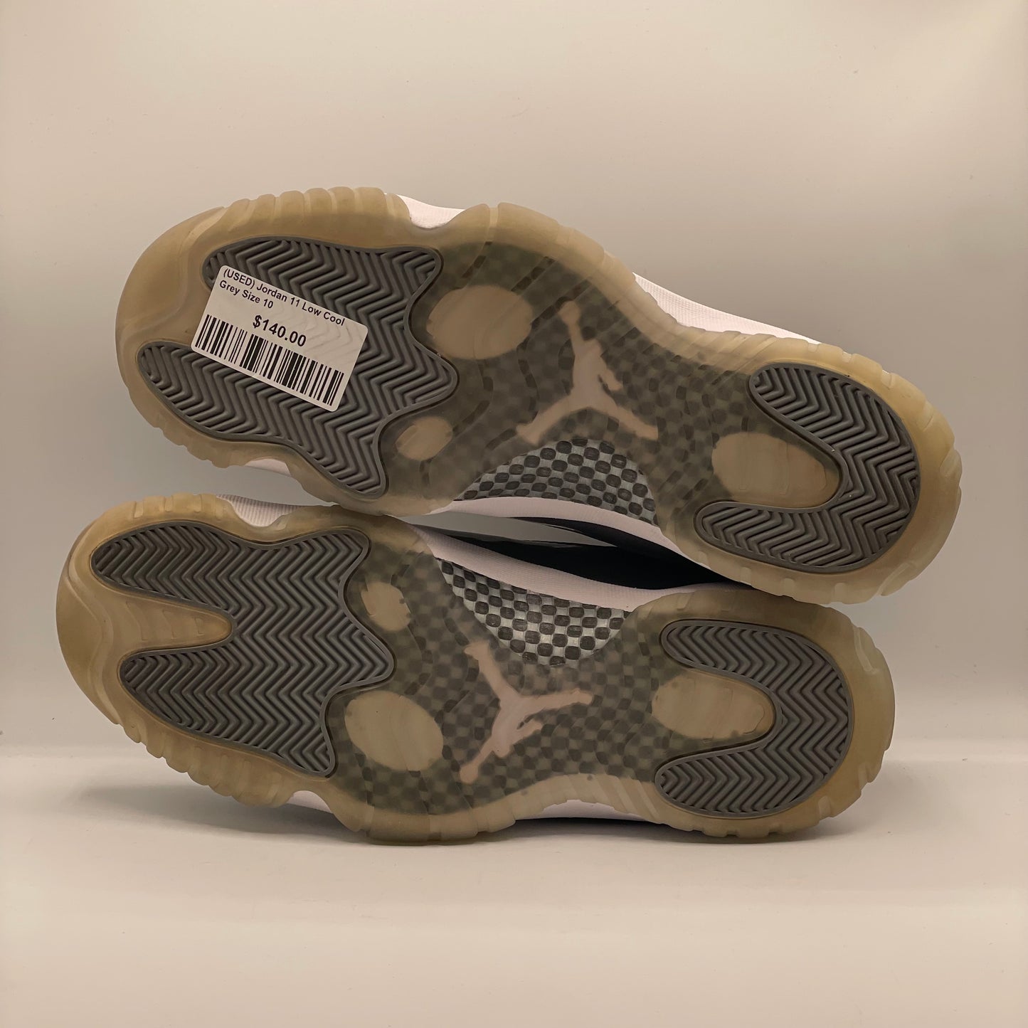 (USED) Jordan 11 Low Cool Grey Size 10