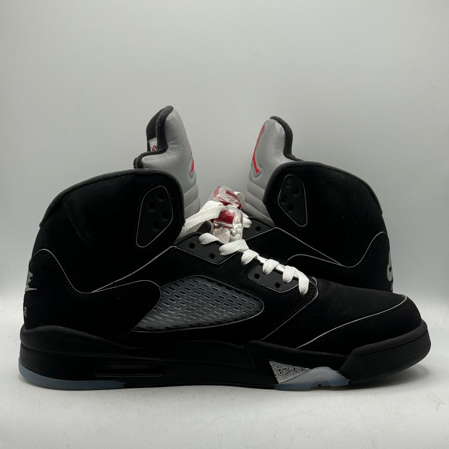 (USED) Jordan 5 Black Metallic Reimagined Size 12.5