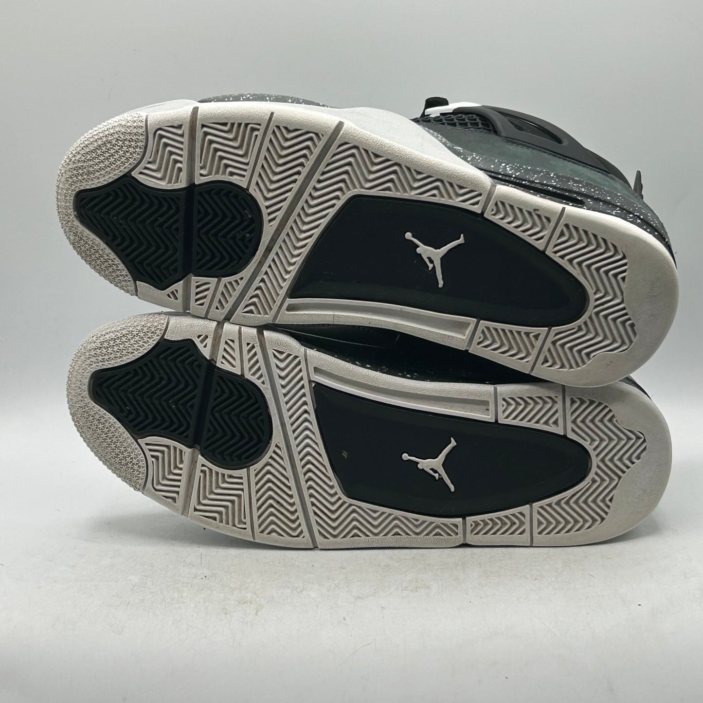 (Used) Jordan 4 Fear (2024) Size 9.5