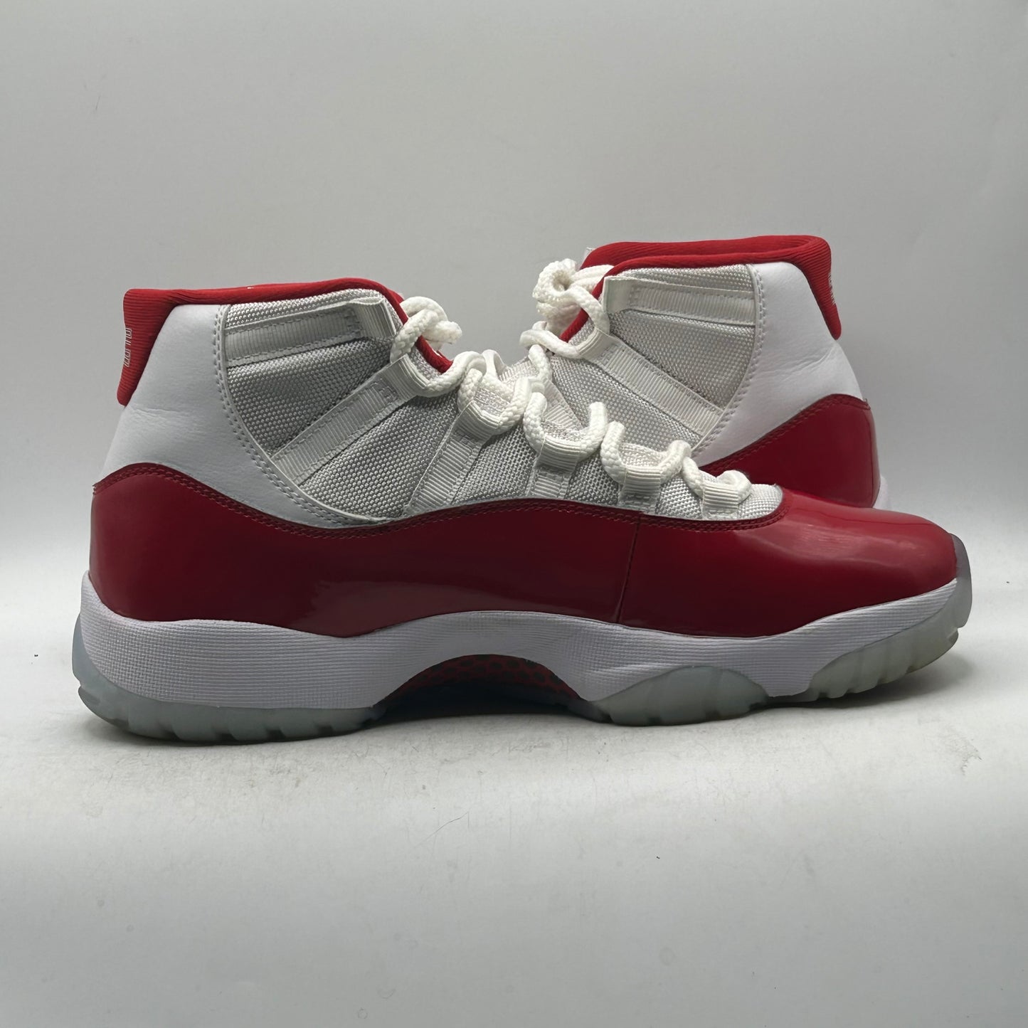 (Used) Jordan 11 High Cherry Size 9.5