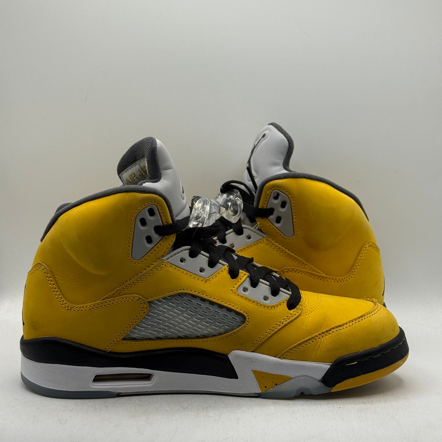 (Used) Jordan 5 Tokyo T23 Size 9