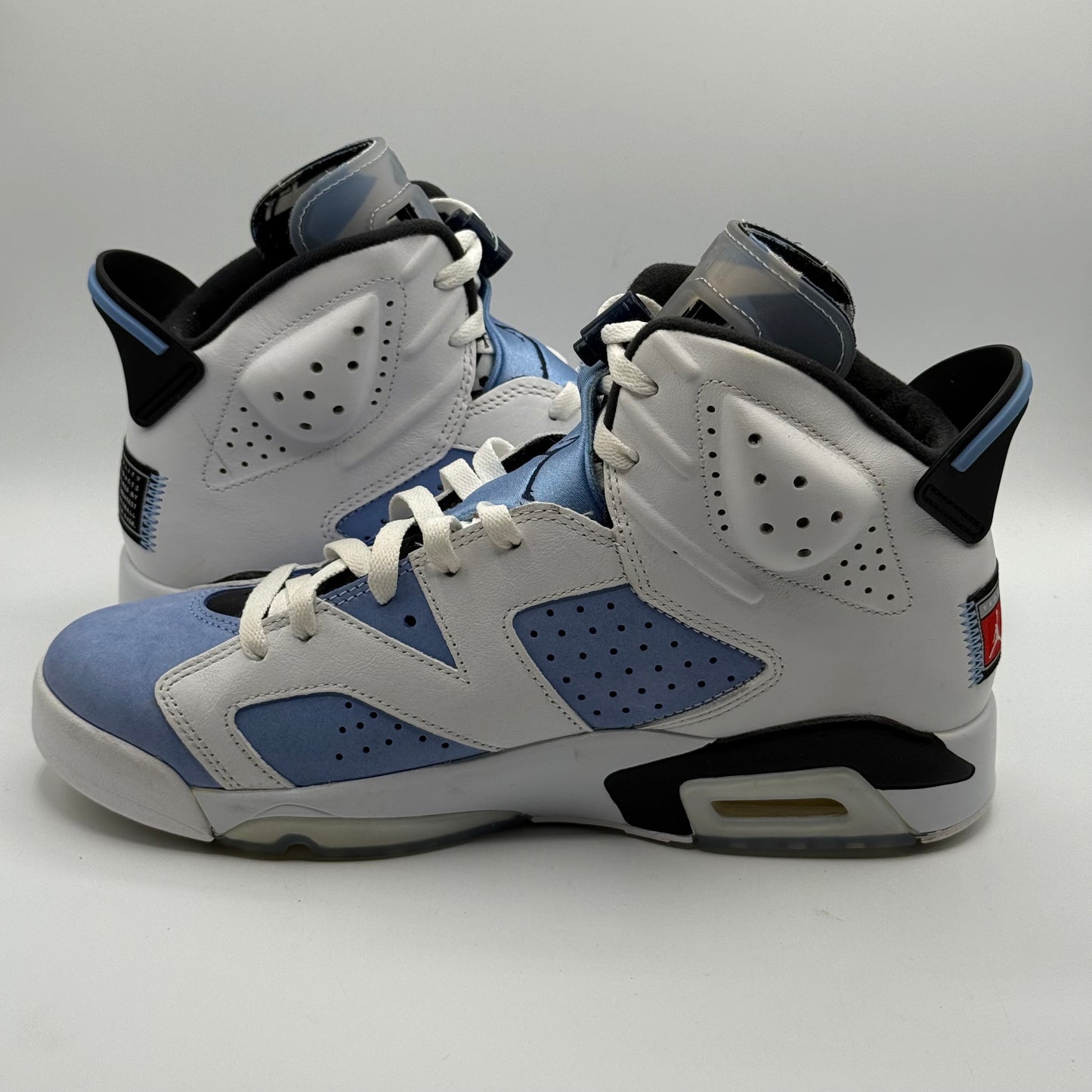 (USED NO BOX) Jordan 6 UNC Size 10
