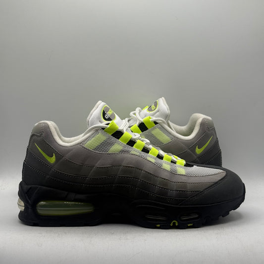(Used) Nike Air Max 95 OG Big Bubble Neon (25/26) Size 9