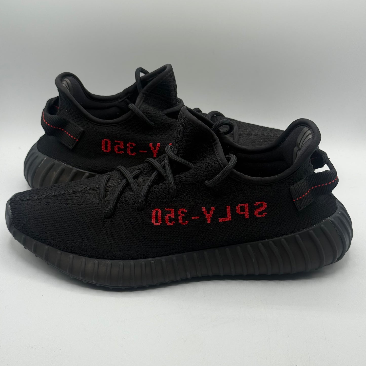 (USED) Yeezy 350 V2 Bred Size 10