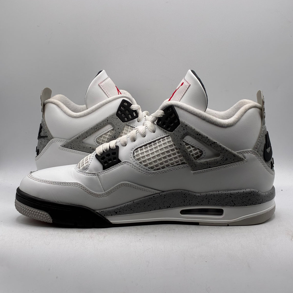 (USED) Jordan 4 White Cement (2025) Size 11