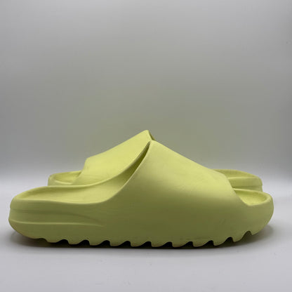 (Used) Yeezy Slide Glow Size 11