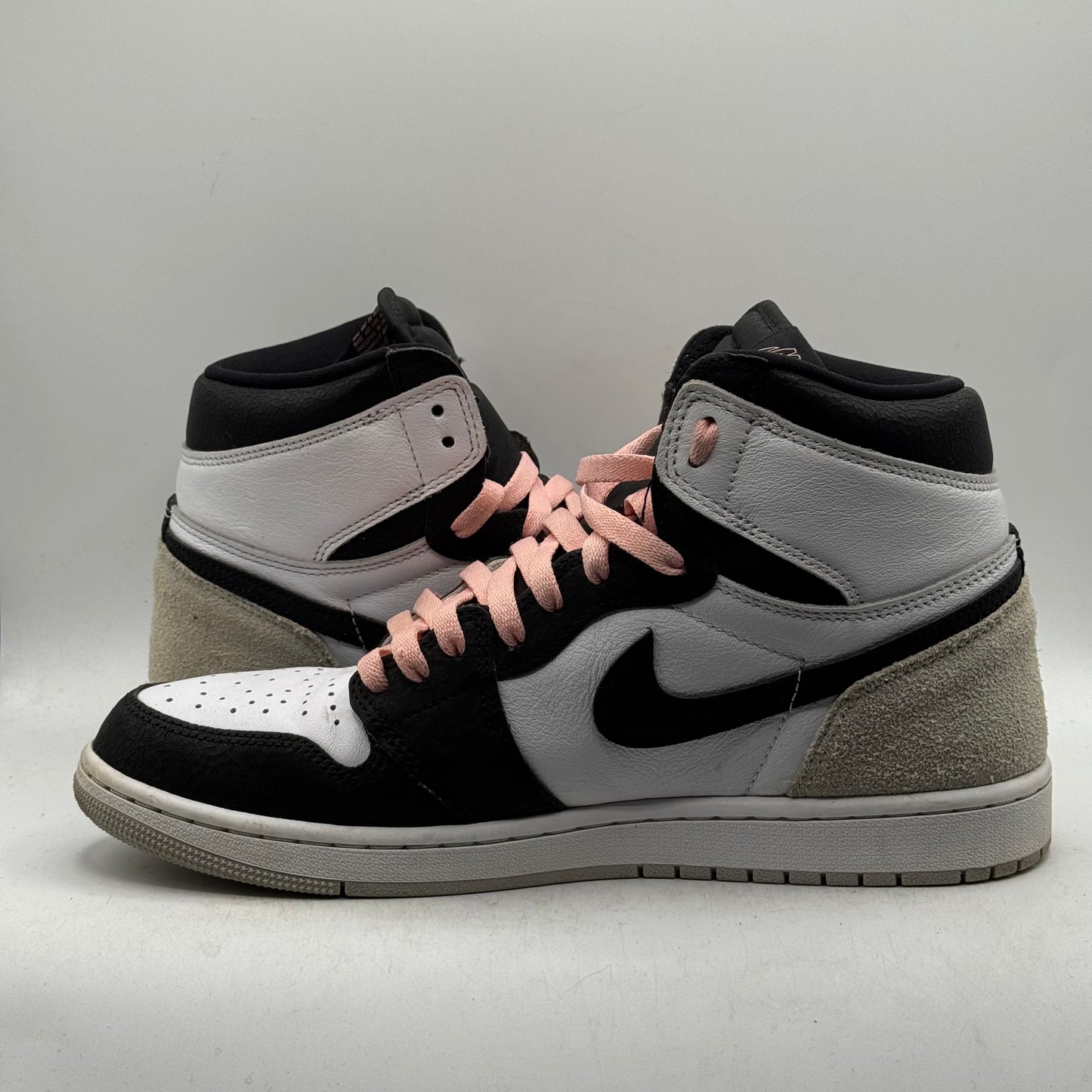 (Used No Box) Jordan 1 High Bleached Coral Size 11
