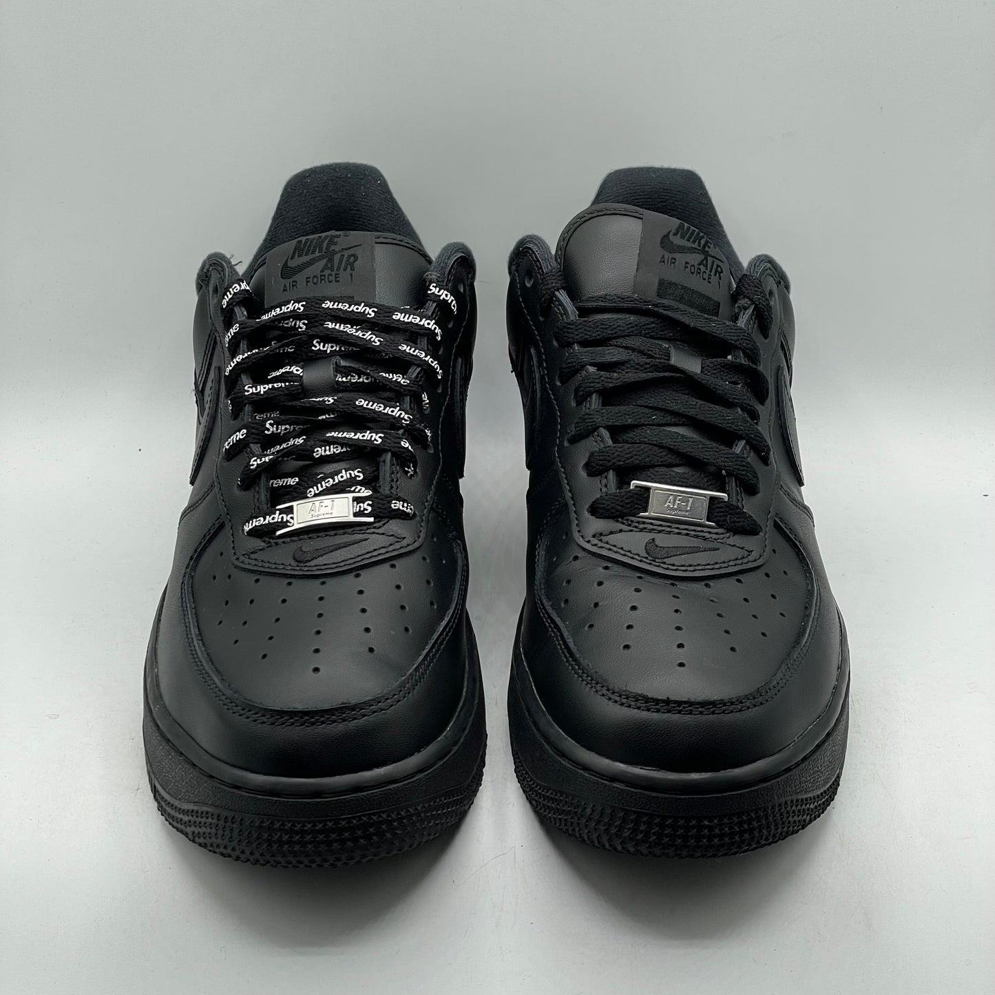 (USED) Nike AF1 Supreme Black Size 9.5