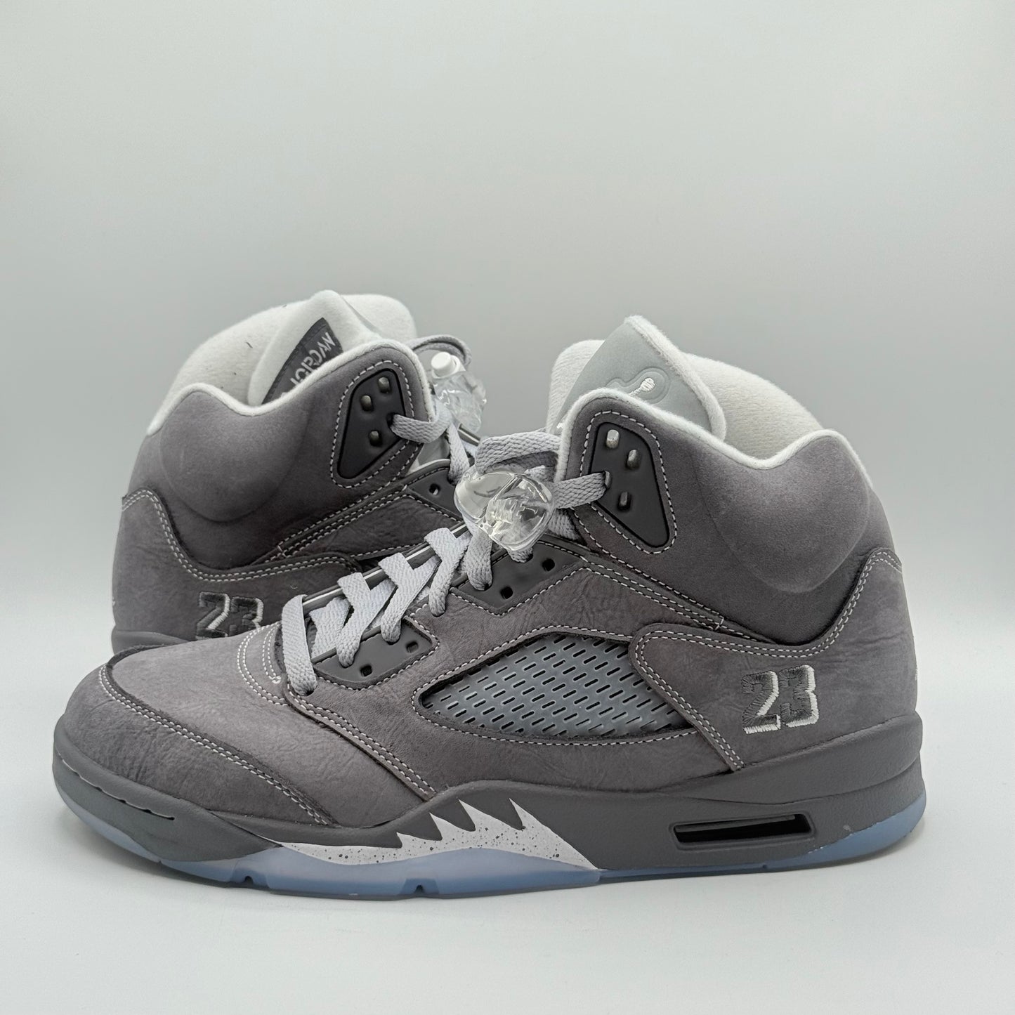 (USED) Jordan 5 Wolf Grey Size 8.5