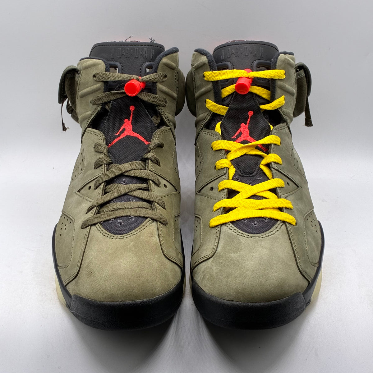 (USED NO BOX) Jordan 6 Travis Scott Size 11