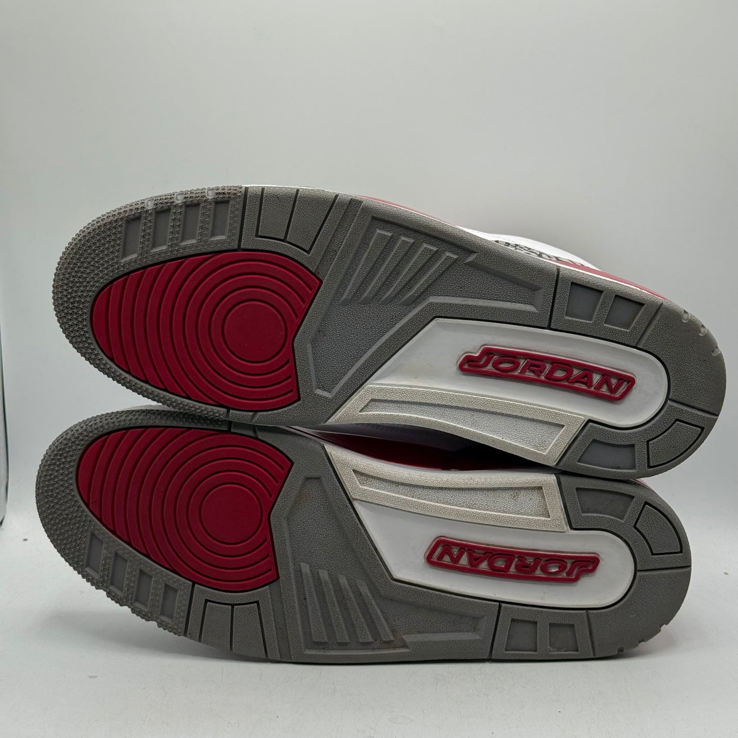 (Used) Jordan 3 Cardinal Size 13