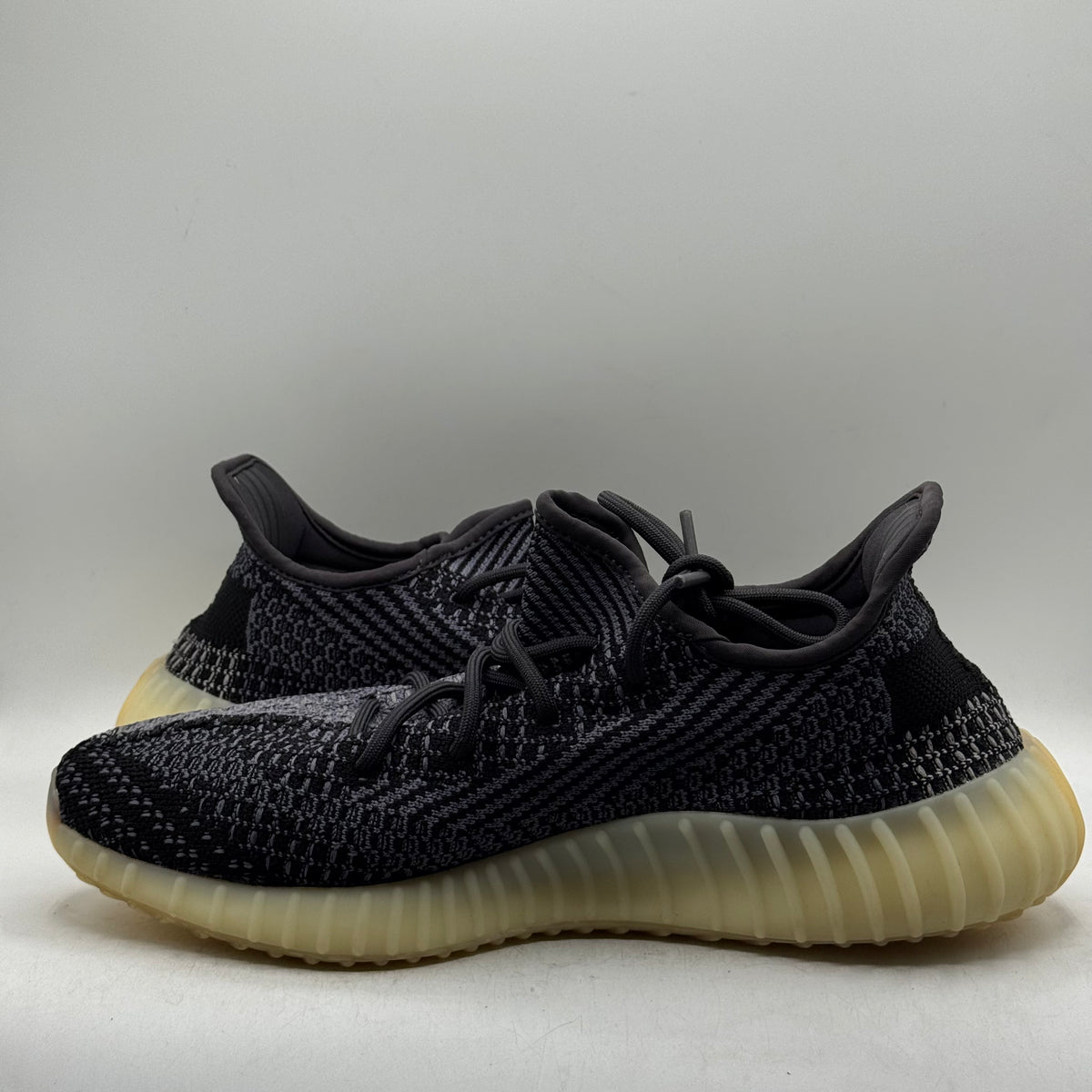 (Used) Adidas Yeezy 350 Carbon Size 10.5