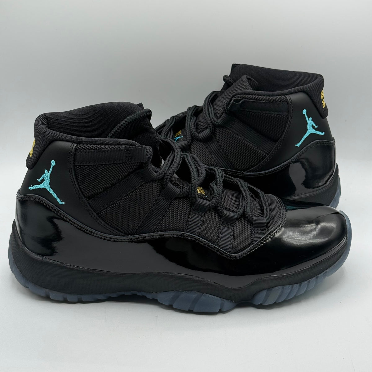 (USED) Jordan 11 Gamma Size 10
